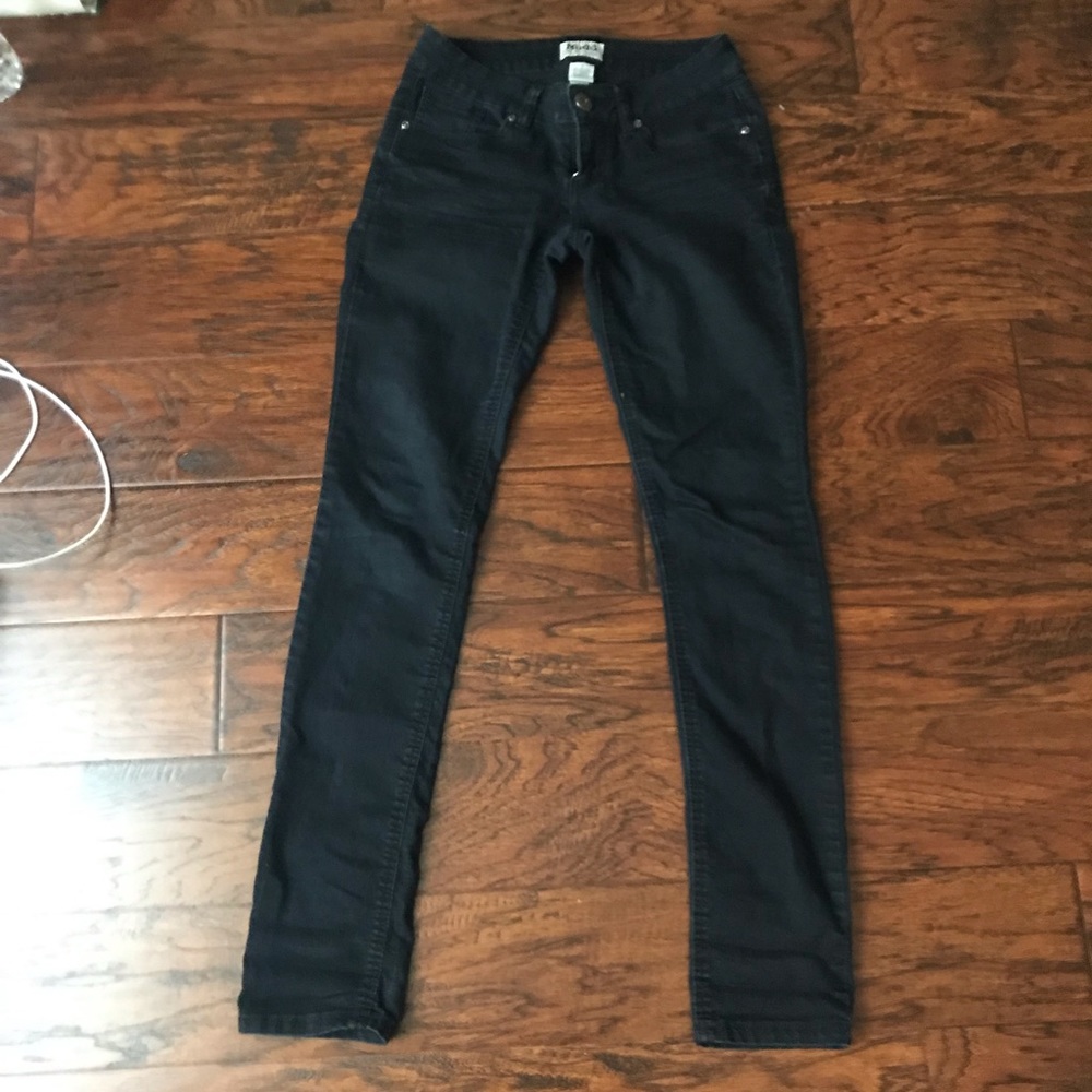 Black skinny jeans